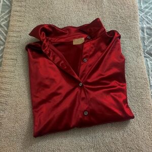 Laina Rauma Club Bed Button Down Shirt size Small in Cinnamon